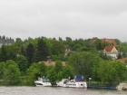 Der Kringel von Alsleben mit Sportbooten im Vordergrund